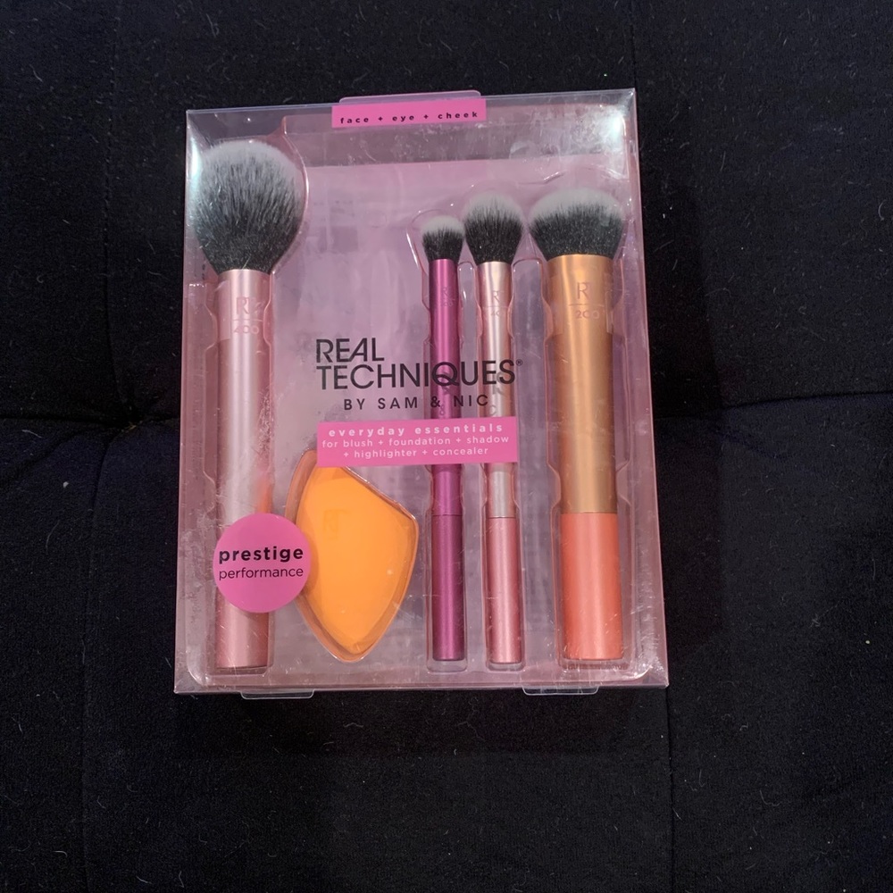 Real Techniques Brushes